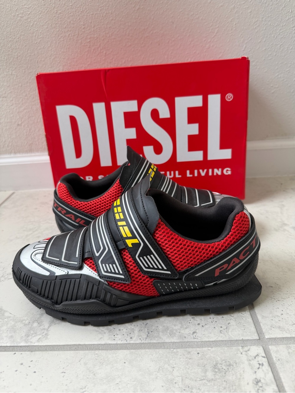 Diesel Men’s Red and Black Athletic Sneakers with Yellow Logo
